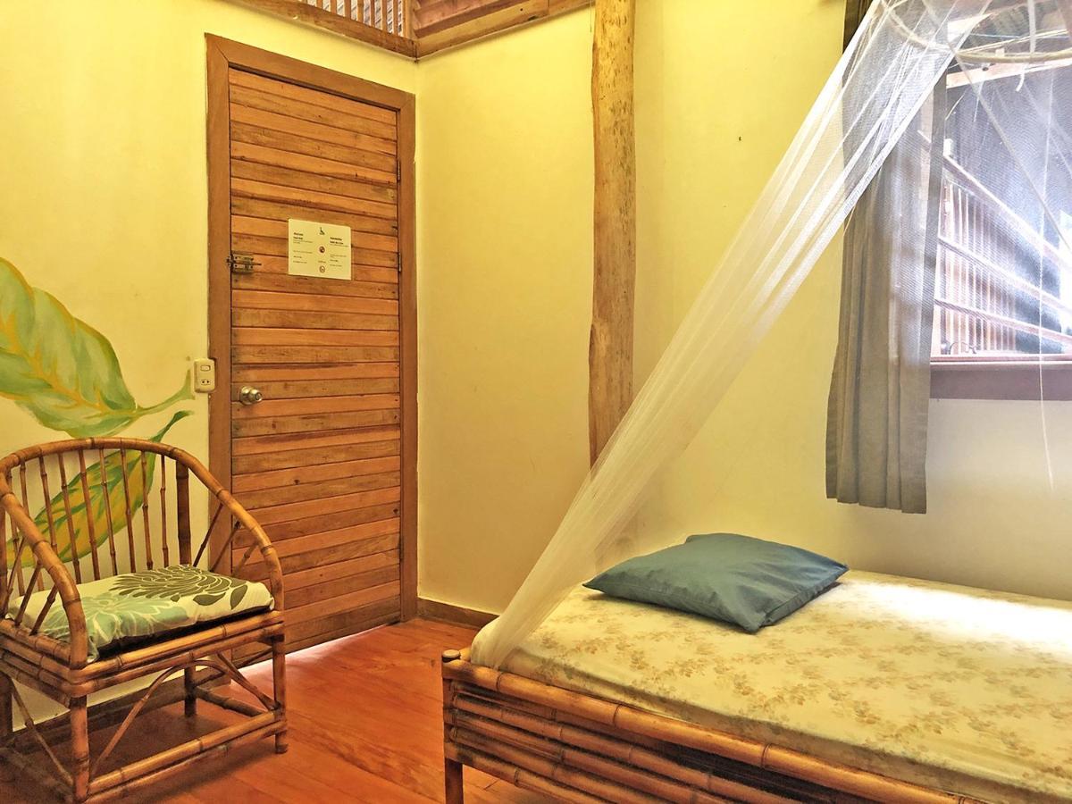 Cascada Verde Hostel أوفيتا المظهر الخارجي الصورة
